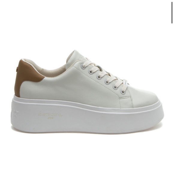 J/SLIDES Shoes - NWT J/SLIDES HALLY White Leather Wedge Sneaker